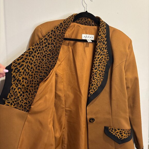 Vintage ALGO Leopard Trim Blazer - Picture 5 of 14